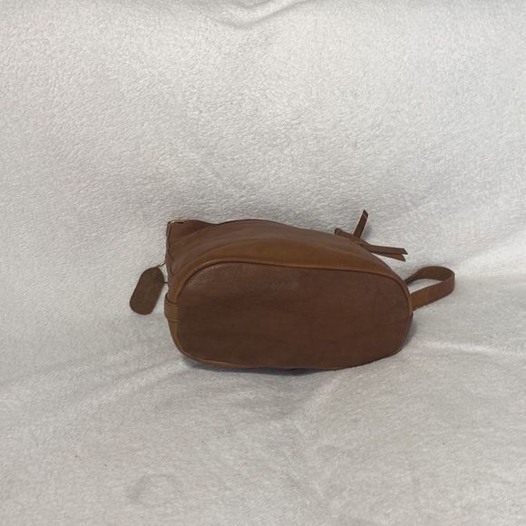 Great American leather works cross body bag - Picture 5 of 12